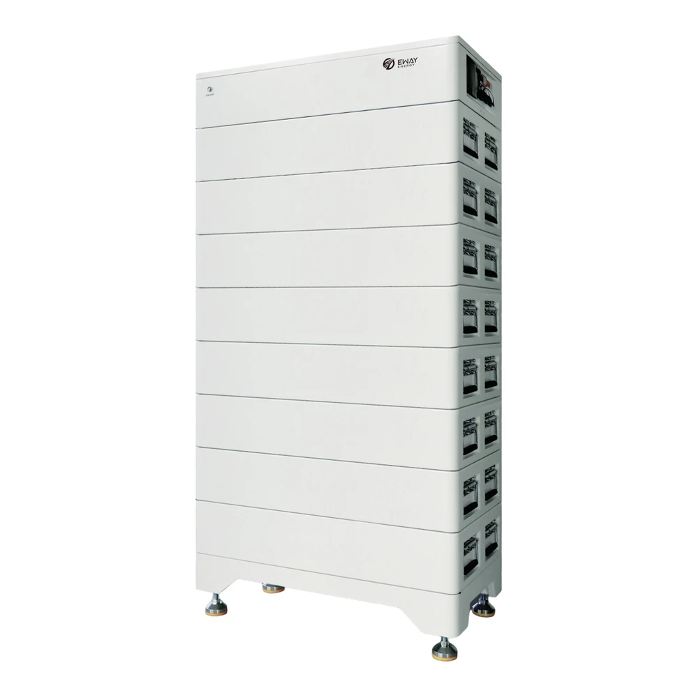 Eway UNIV9200 med 8 batterimoduler (73,76 kWh)